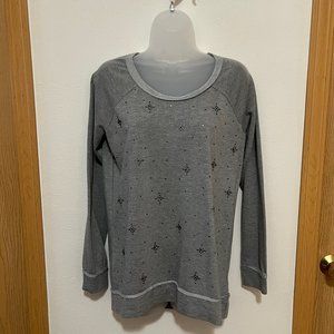 Maurices Gray Grey Silver Long Sleeve Tee with Gem Stars (Size Medium)